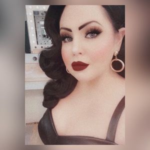 Meet your Posher, Liliana